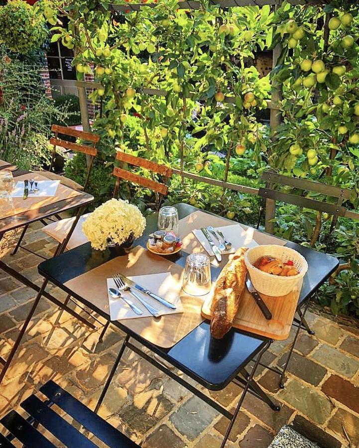 Bed & Breakfast La Cour Sainte Catherine Demeure De Charme Honfleur